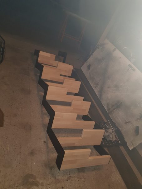 fabrication escalier japonais acier