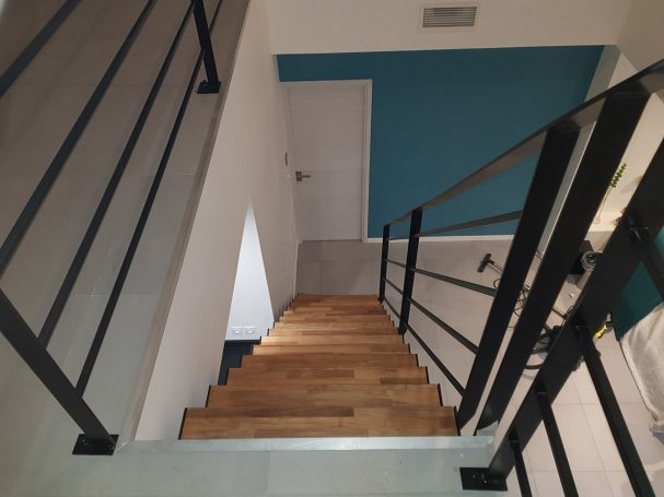 Escalier acier + garde-corps