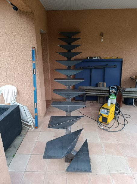 fabrication escalier acier