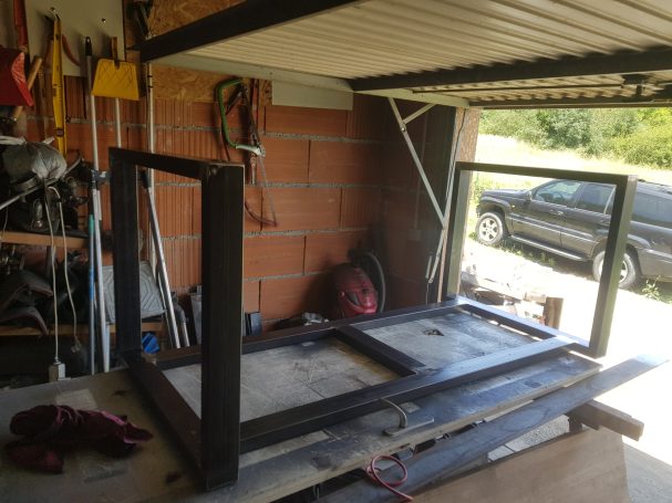 fabrication pieds de table forme U