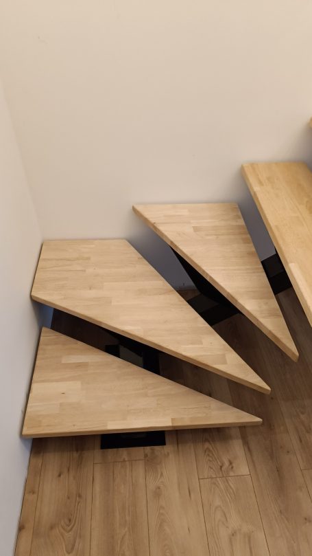 Escalier acier + garde-corps